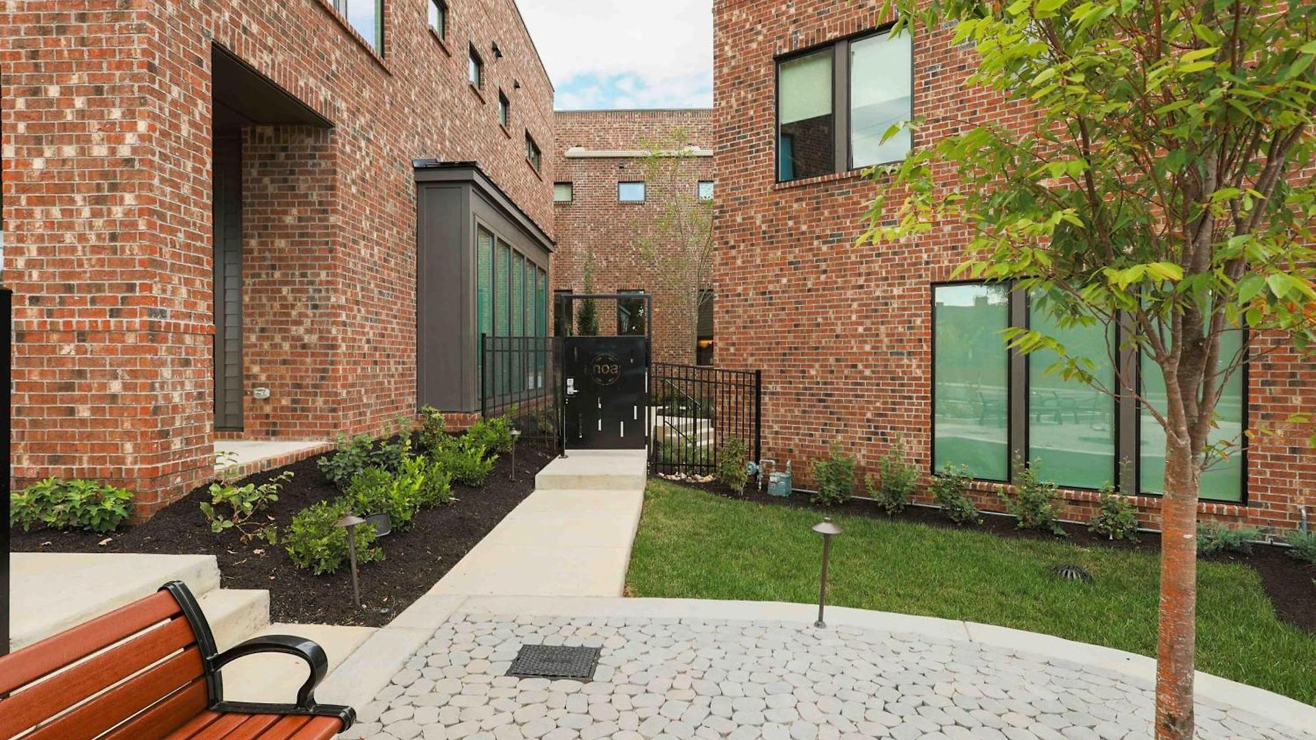 Heated Pool + Hot Tub + Sauna • 7 Min To Broadway Holiday home Nashville