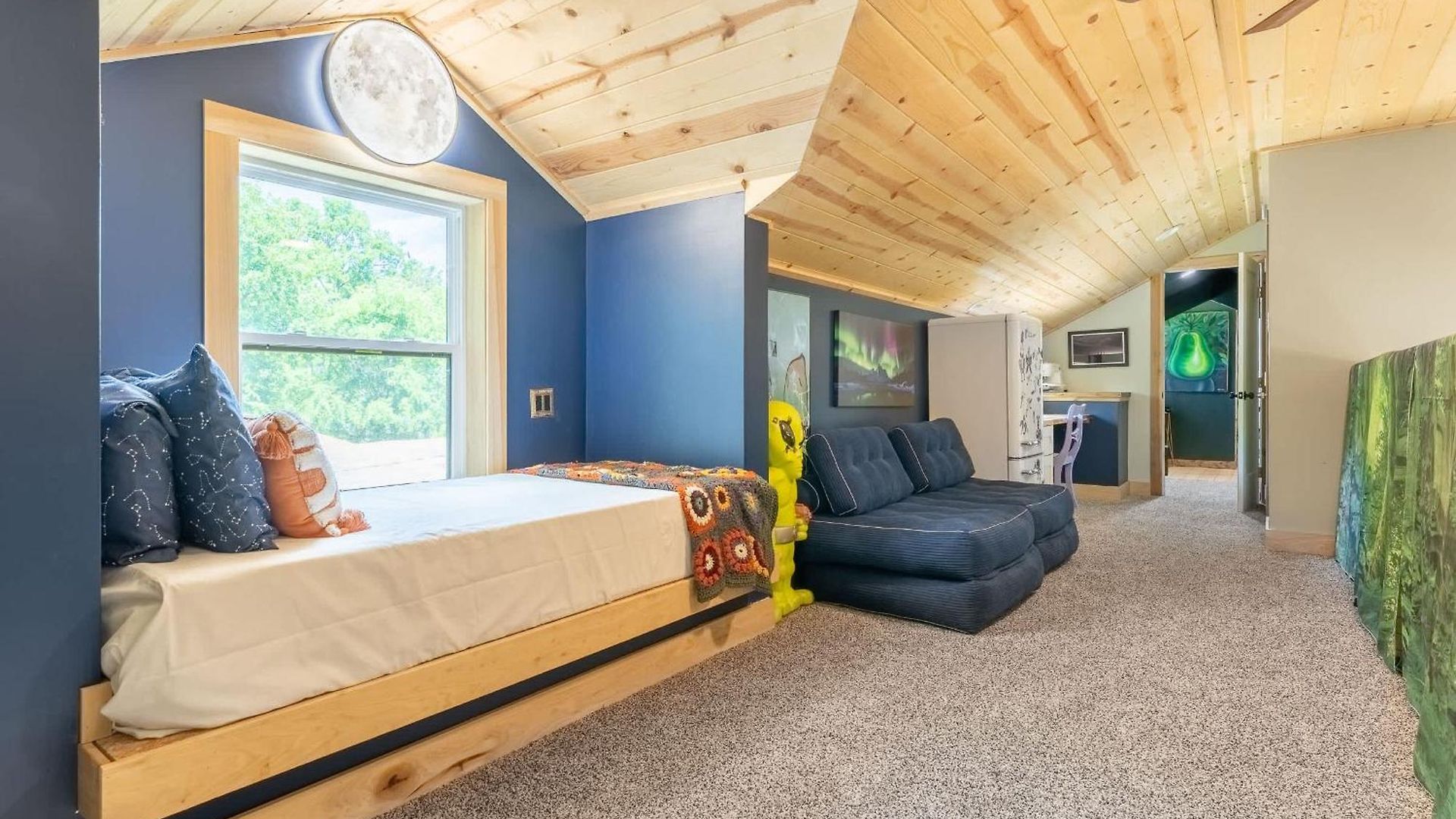 The Magic Cottage- Artsy Escape With Hot Tub & Charm Holiday home *