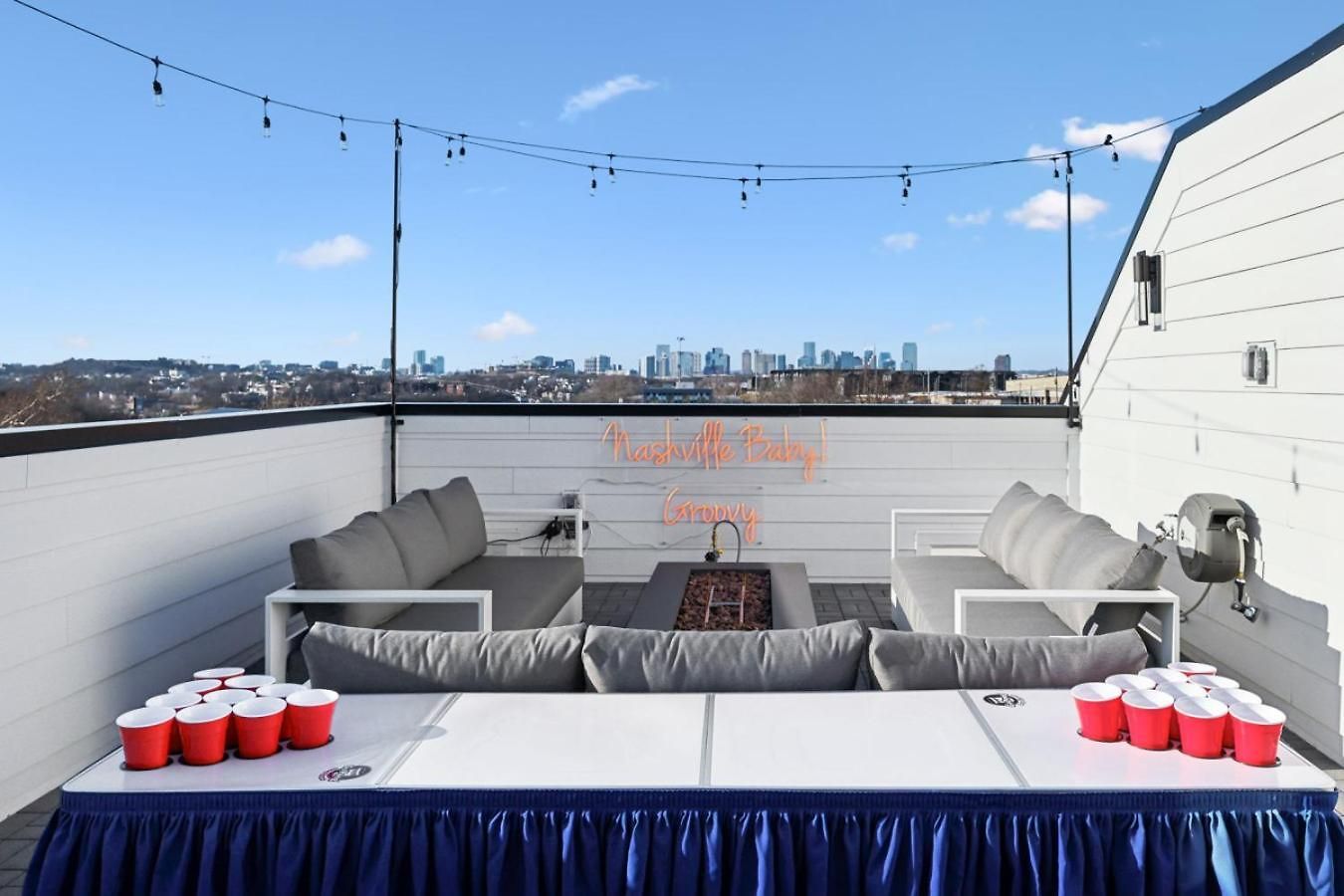 Downtown Hangout With Hot Tub Holiday home *
