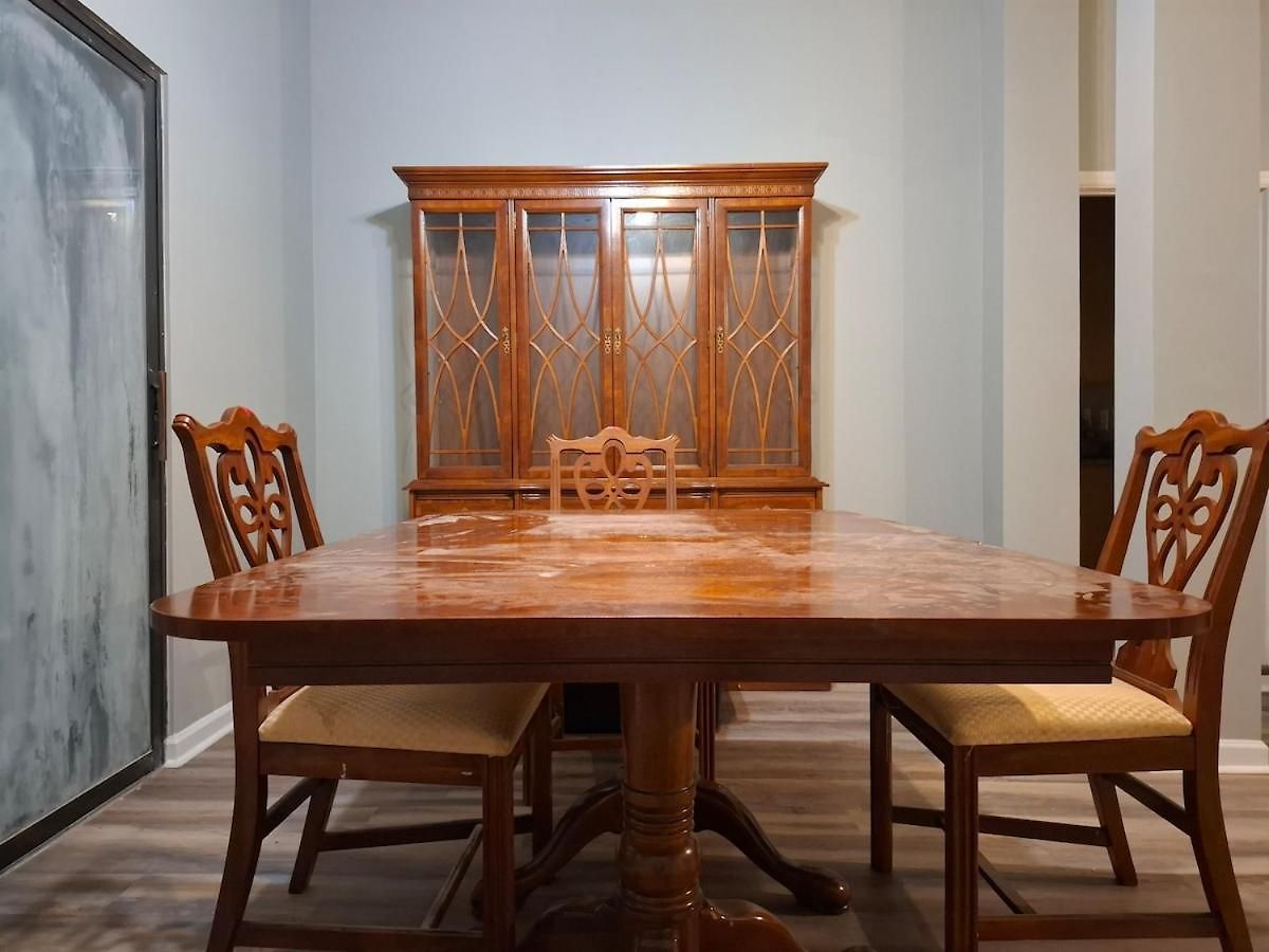 Old School Cool 3br Minutes To Downtown *