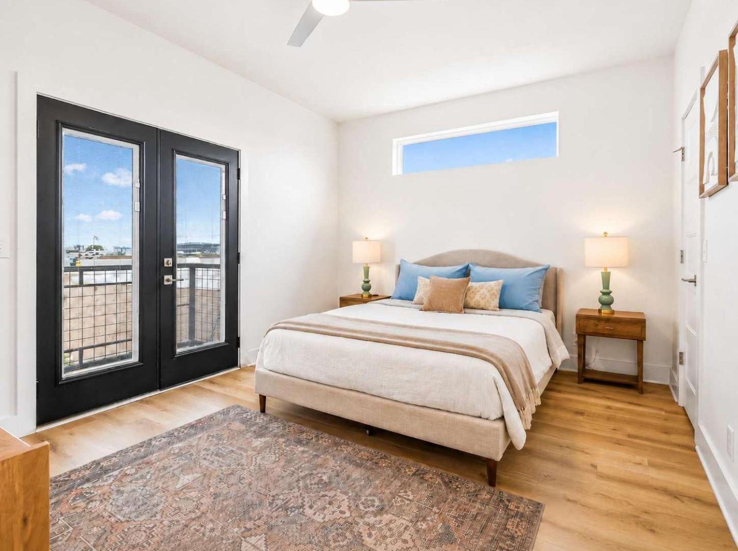Apartment Modern Townhome With Garage & Ev Charger *