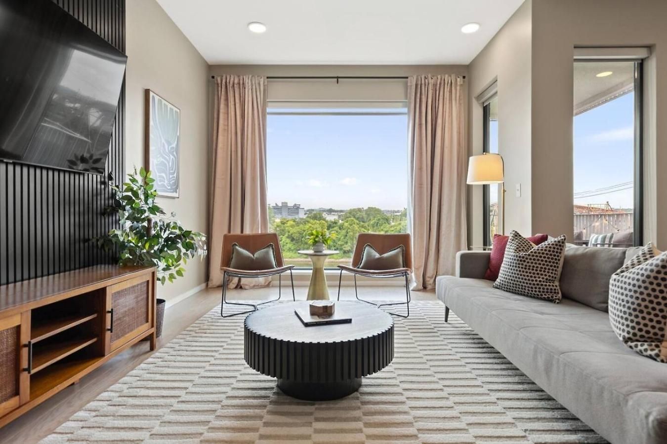 Apartment River View Luxury With Garage, Walk To Downtown Nashville