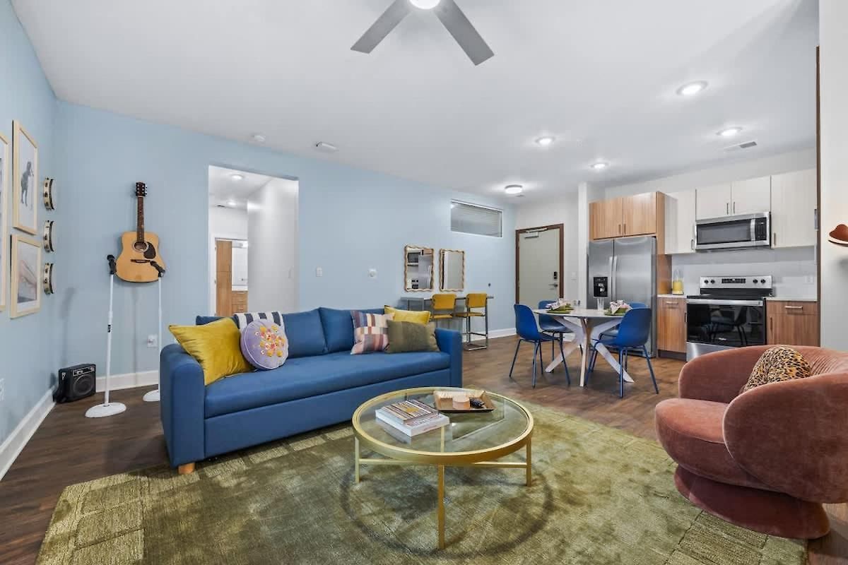 Apartment 2br W Glam Station & Karaoke Near Broadway