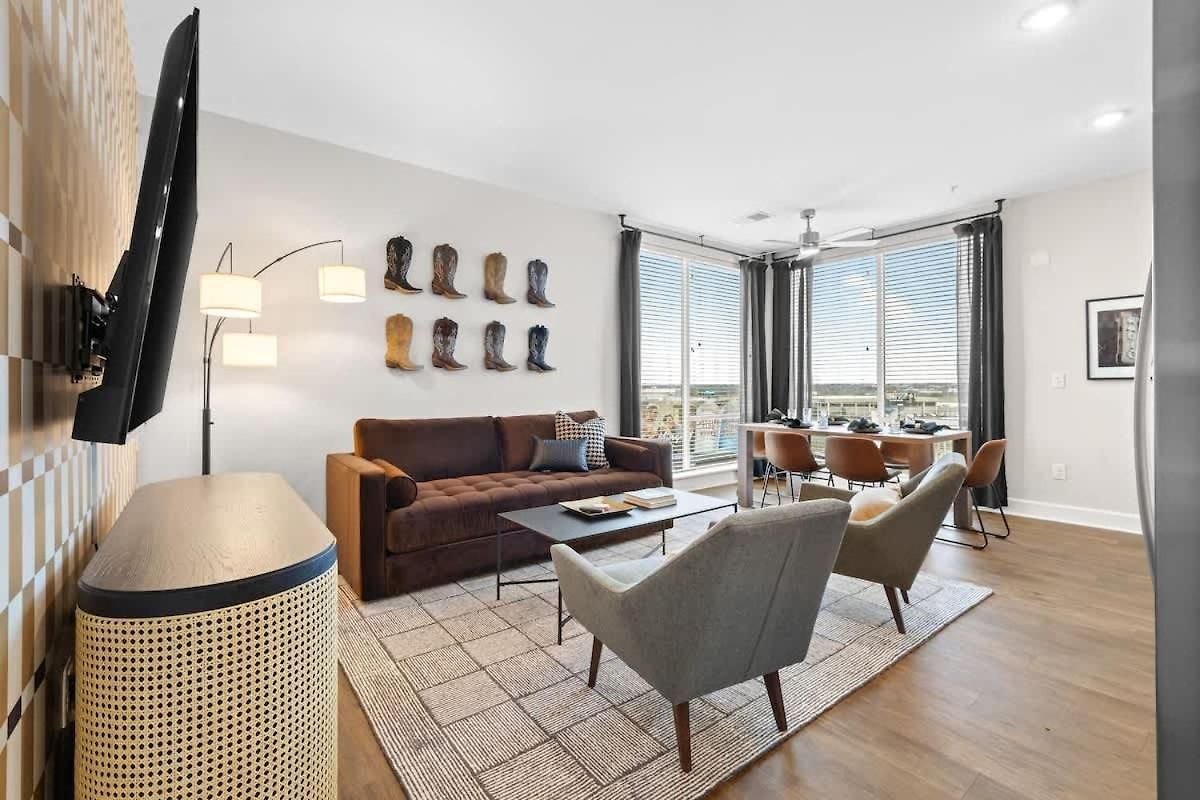Apartment Modern 2br W 2 King Beds Near Broadway Nashville
