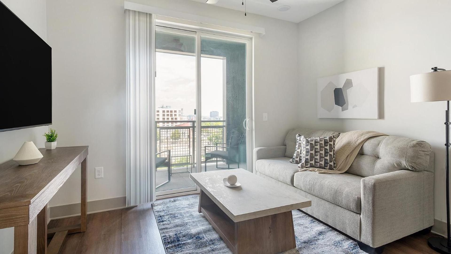 Apartment Landing Beautiful 2Bd Gym Courtyard *