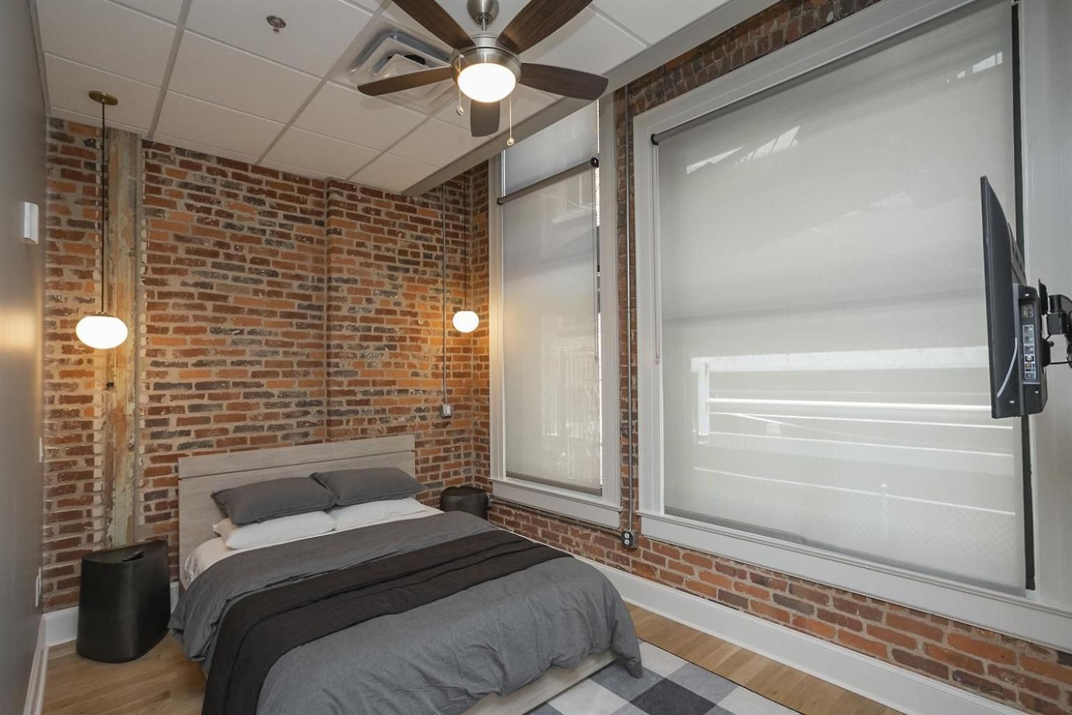 Holiday home The Record -steps To Broadway & Printers Alley Nashville