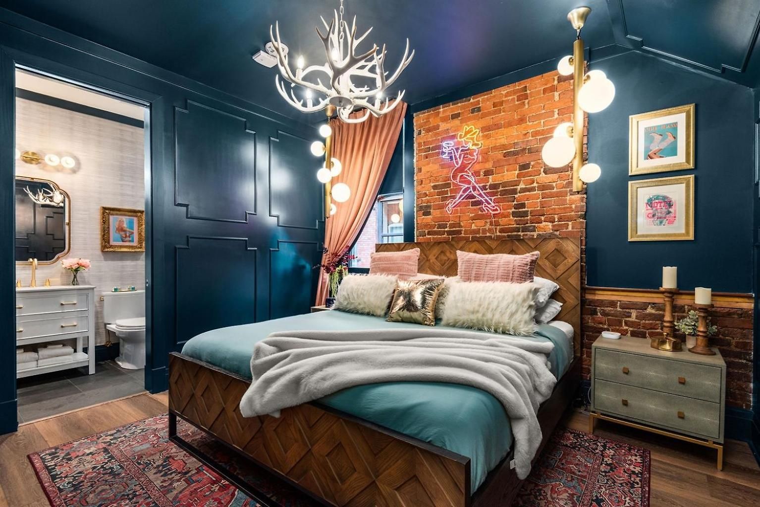 The Velvet Vault-luxury Downtown Loft With River View & Walk To Broadway Nashville