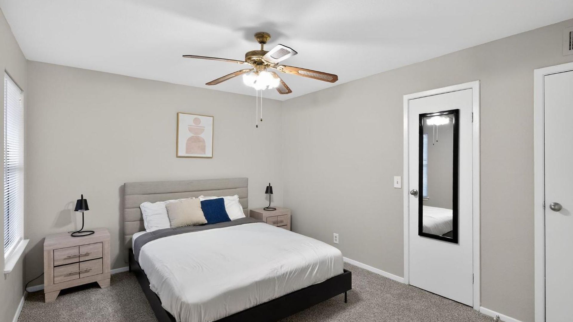 Spacious 2-bedroom Near Downtown Apartment Nashville
