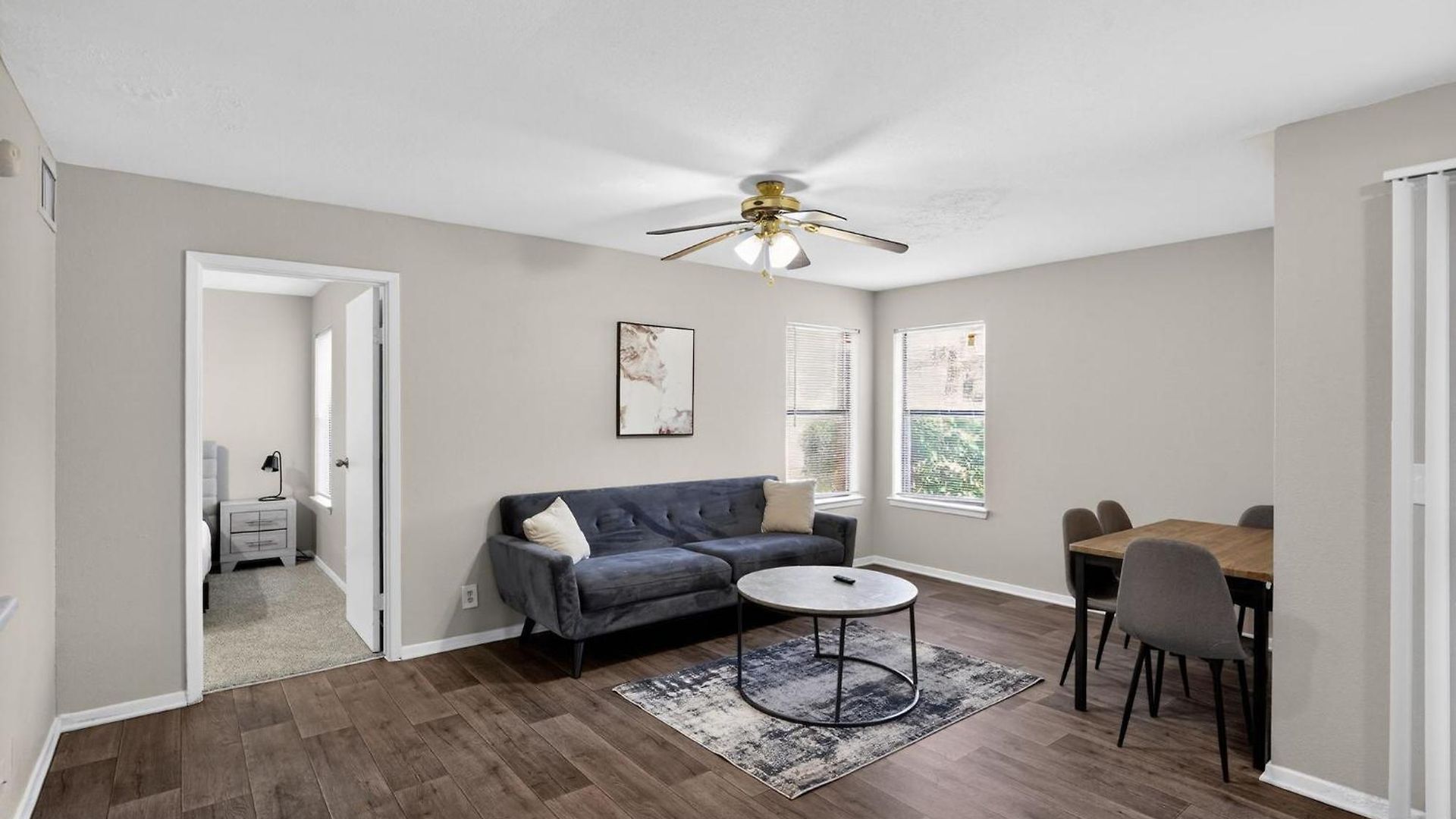Spacious 2-bedroom Near Downtown Apartment Nashville