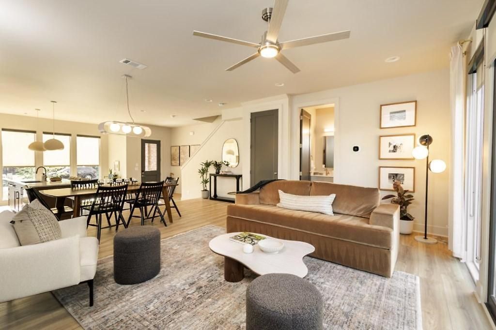 Apartment Bachelorette Dream | 2 Units | 8 Kings + 8 Baths Nashville