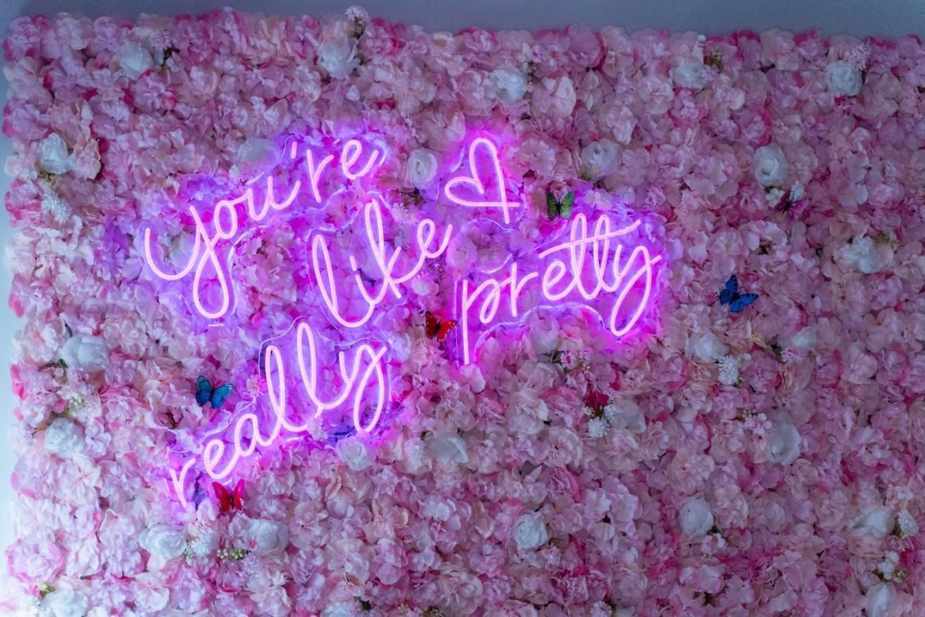Apartment Sweet & Glam Pop Near Vanderbilt & Downtown Nashville