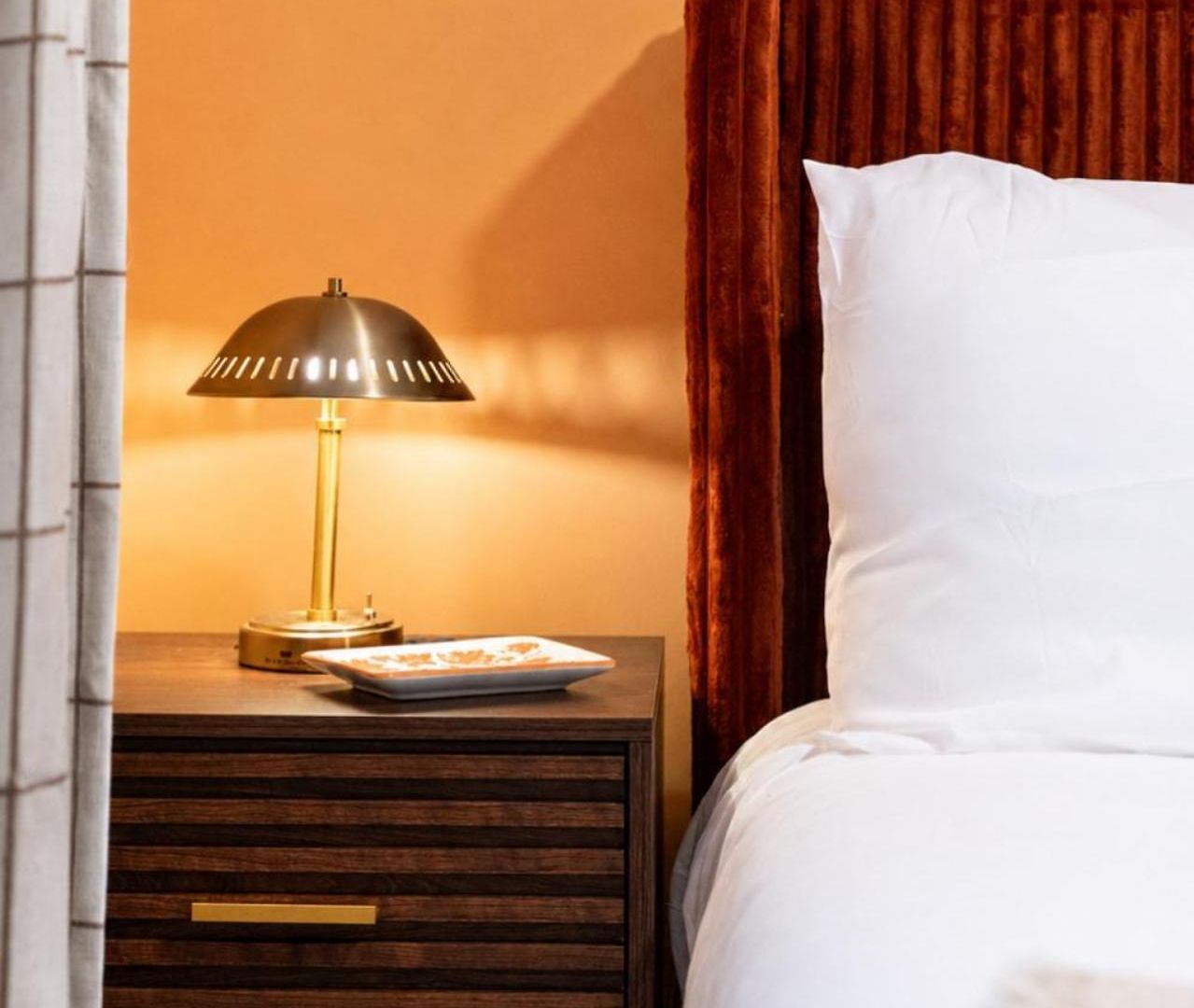 Apartment Game Day Getaway Vols Themed Near Vanderbilt *