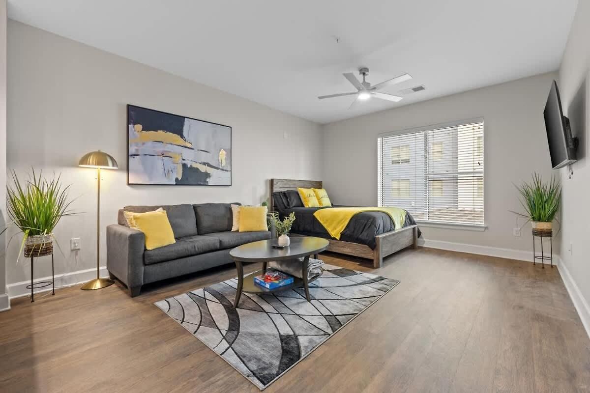 Stylish Gulch Retreat - Near Broadway