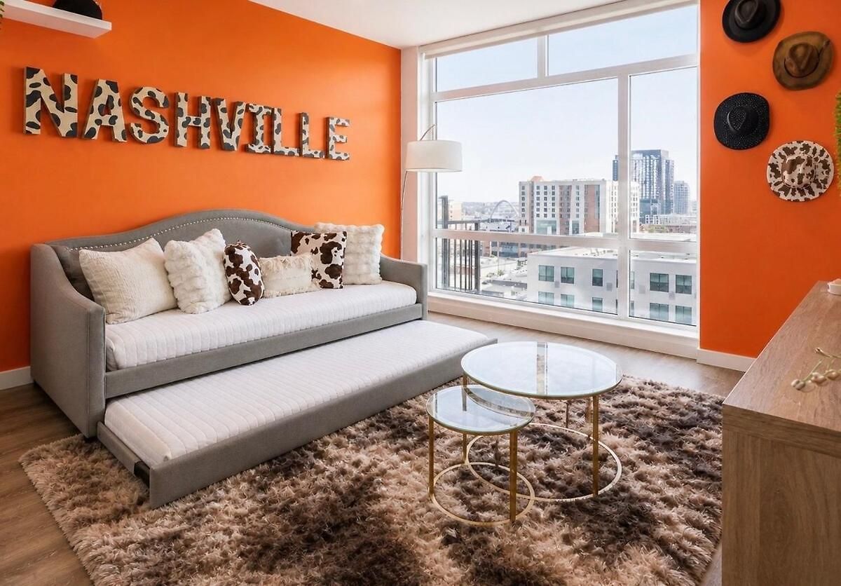 Apartment Walk To Broadway, Rooftop Pool And Sky Lounge *