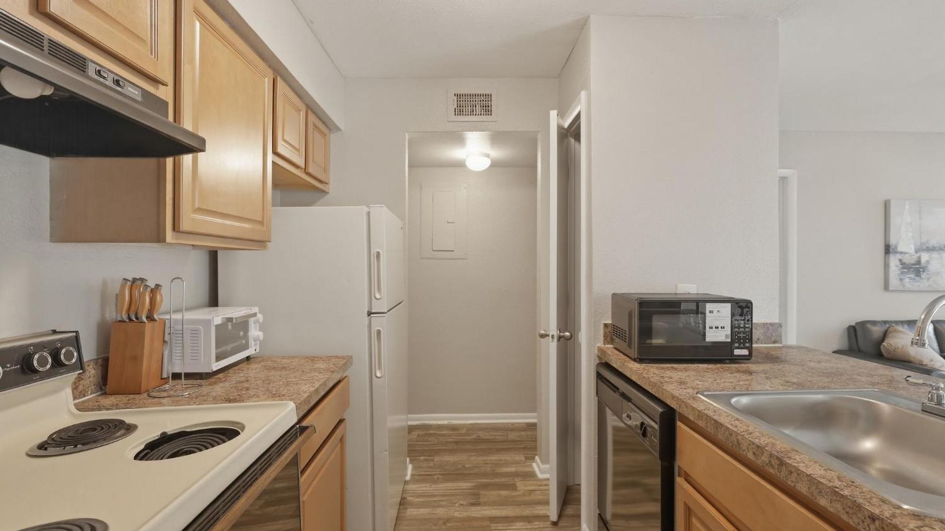 Roomy With Modern Features Apartment Nashville