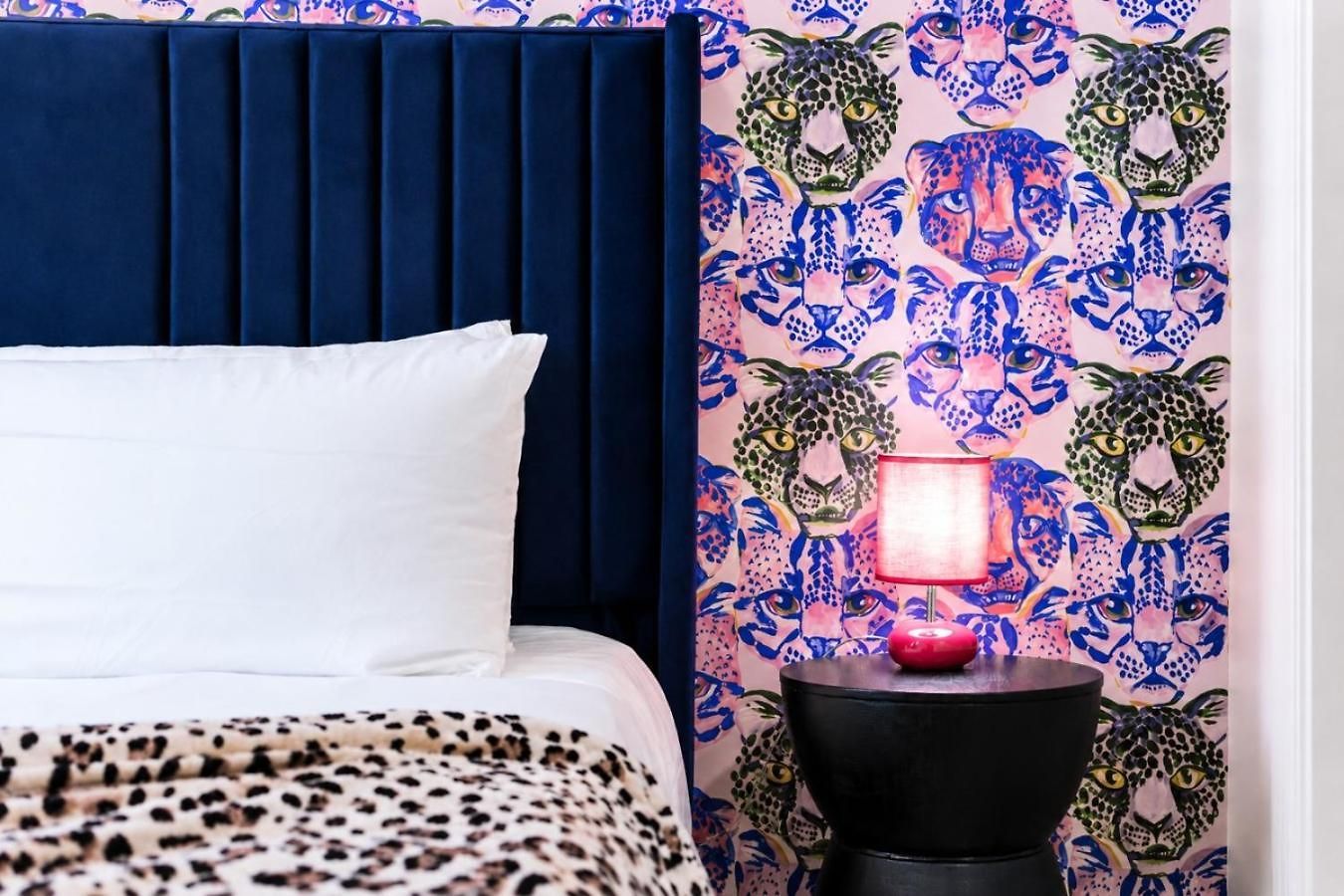 Apartment Pink Pony Club Retreat Near Vanderbilt Sleeps 6