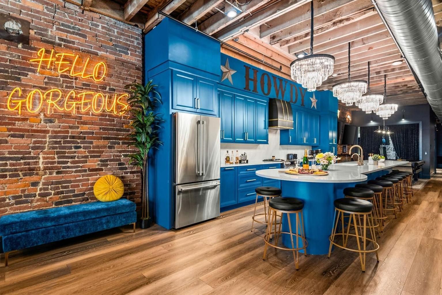 The Velvet Vault-luxury Downtown Loft With River View & Walk To Broadway Nashville