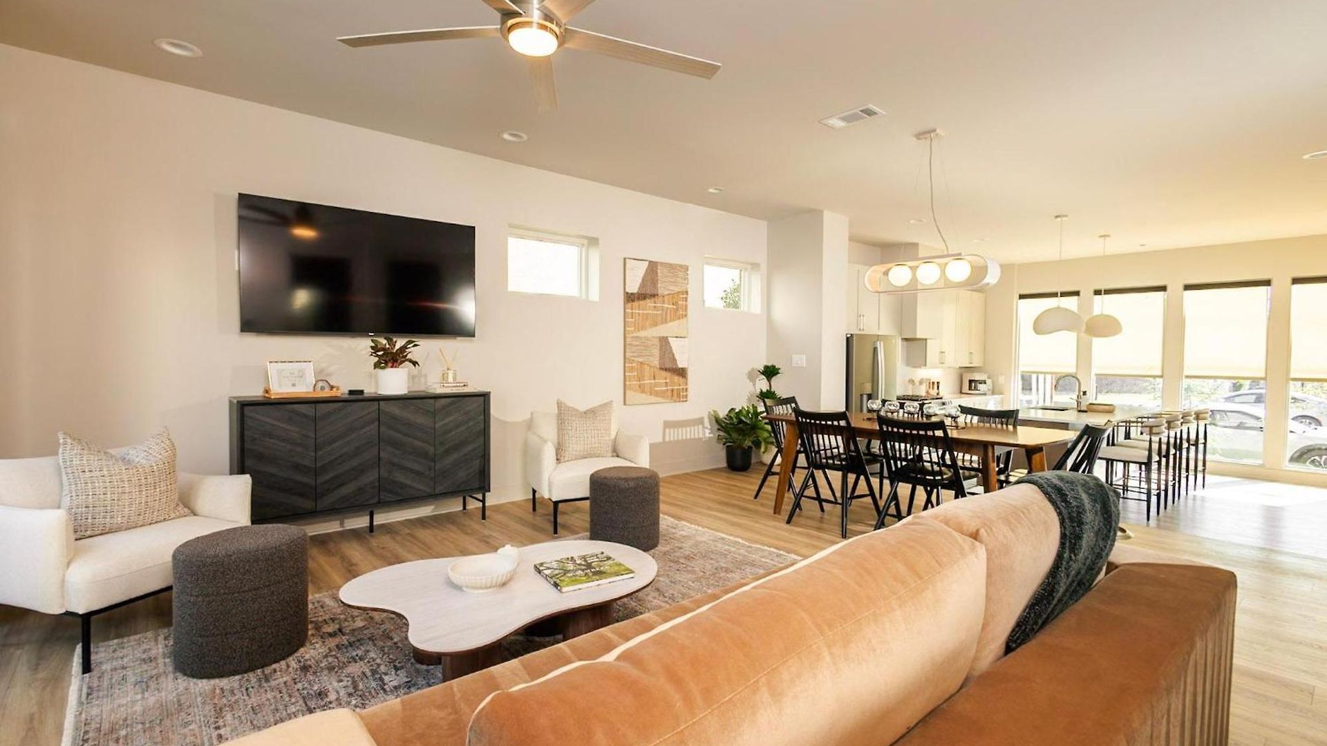Apartment Work & Unwind | Pool, Sauna & Fitness