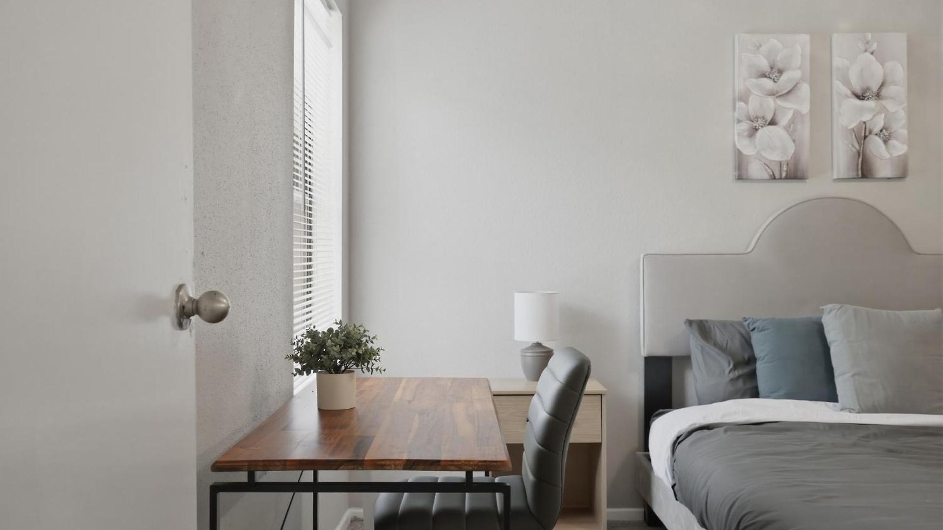 Cozy Retreat Near Airport & Hotspots Apartment *