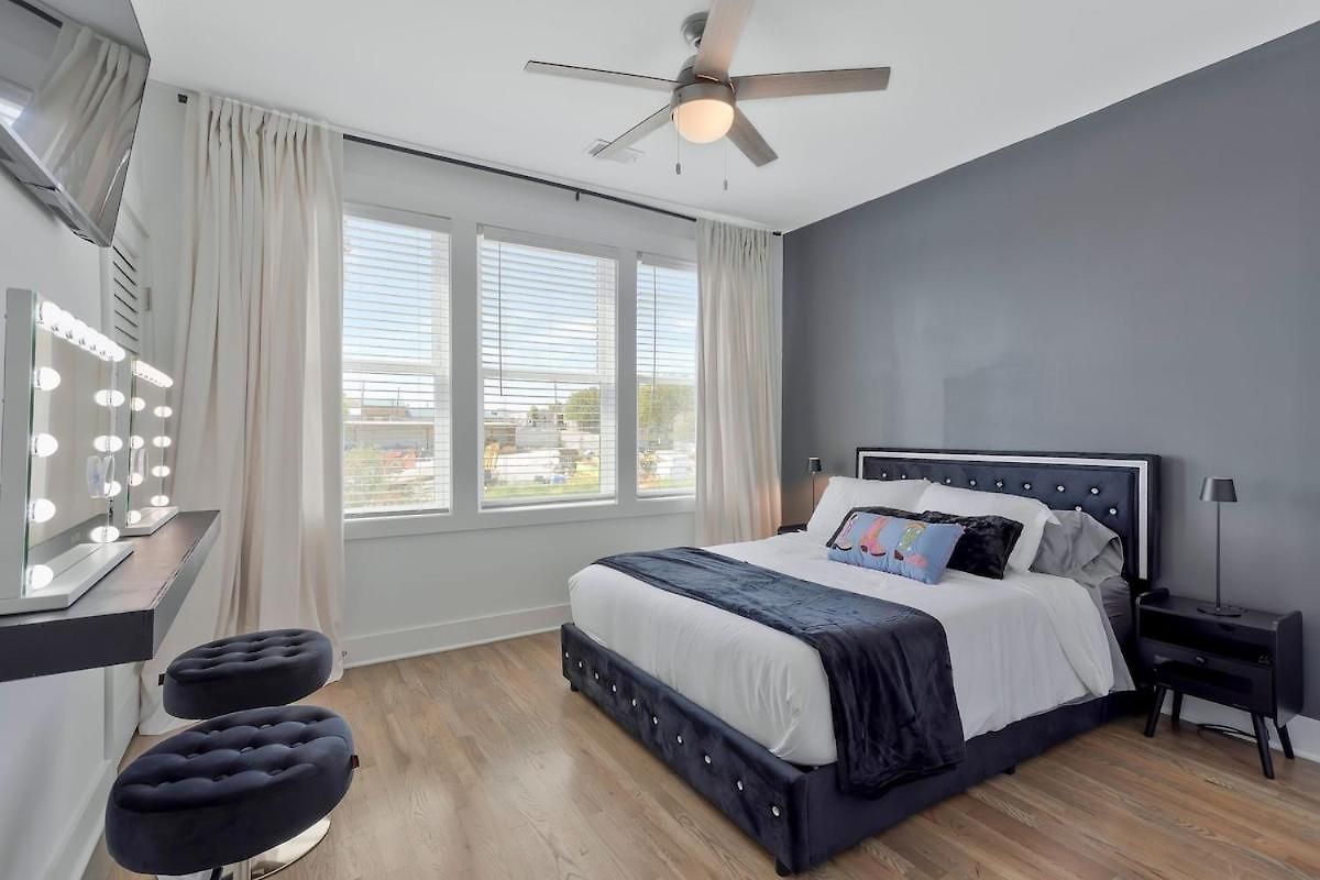 Retronash Penthouse Sleeps 7 Terrace Downtown View Apartment *
