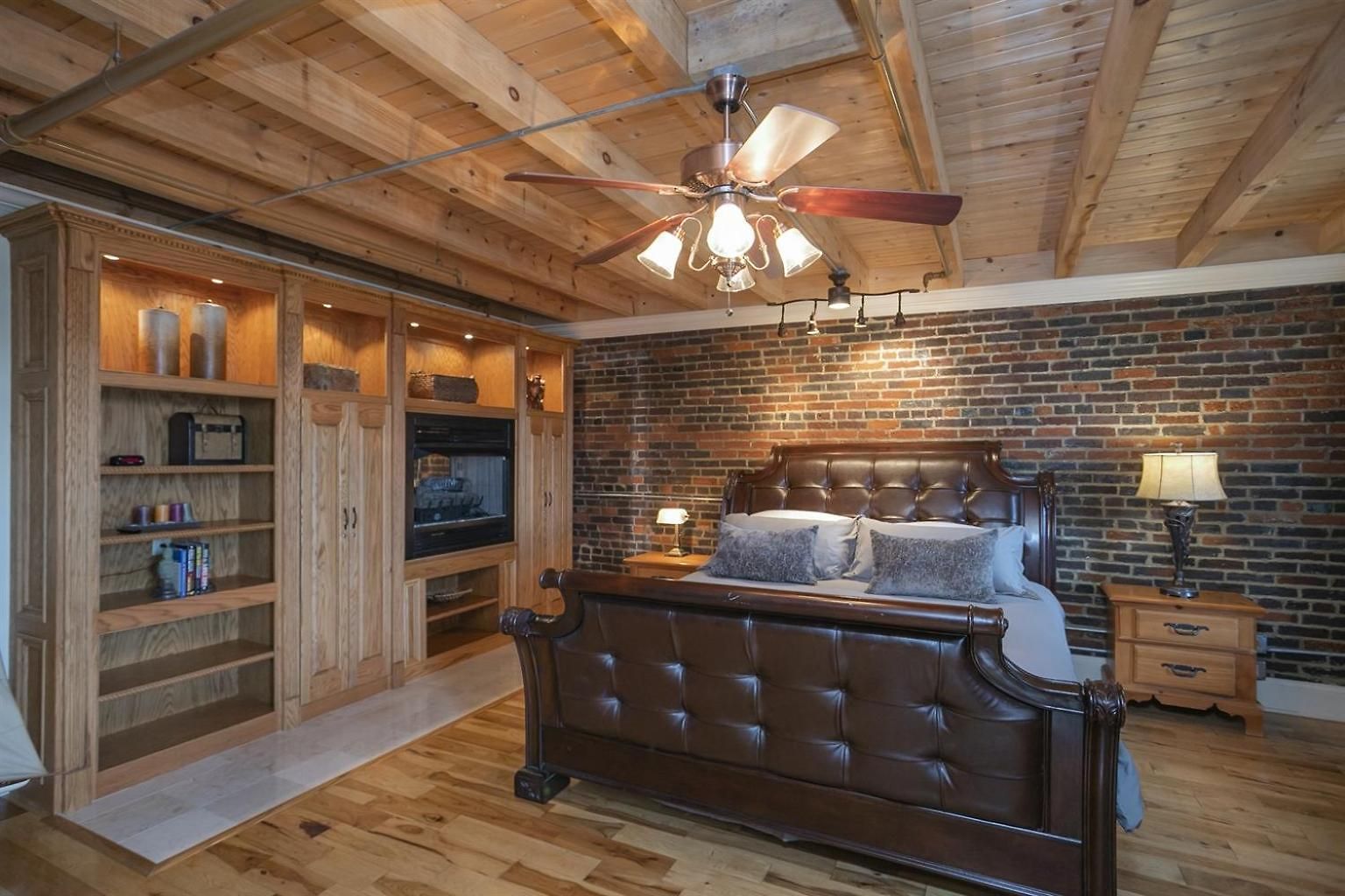 Holiday home The Titan Penthouse Nashville-rooftop Hot Tub Printer's Alley-steps To Broadway Nashville