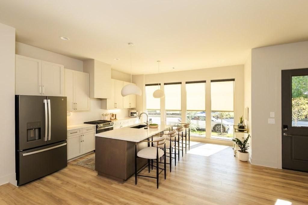 Apartment Bachelorette Dream | 2 Units | 8 Kings + 8 Baths