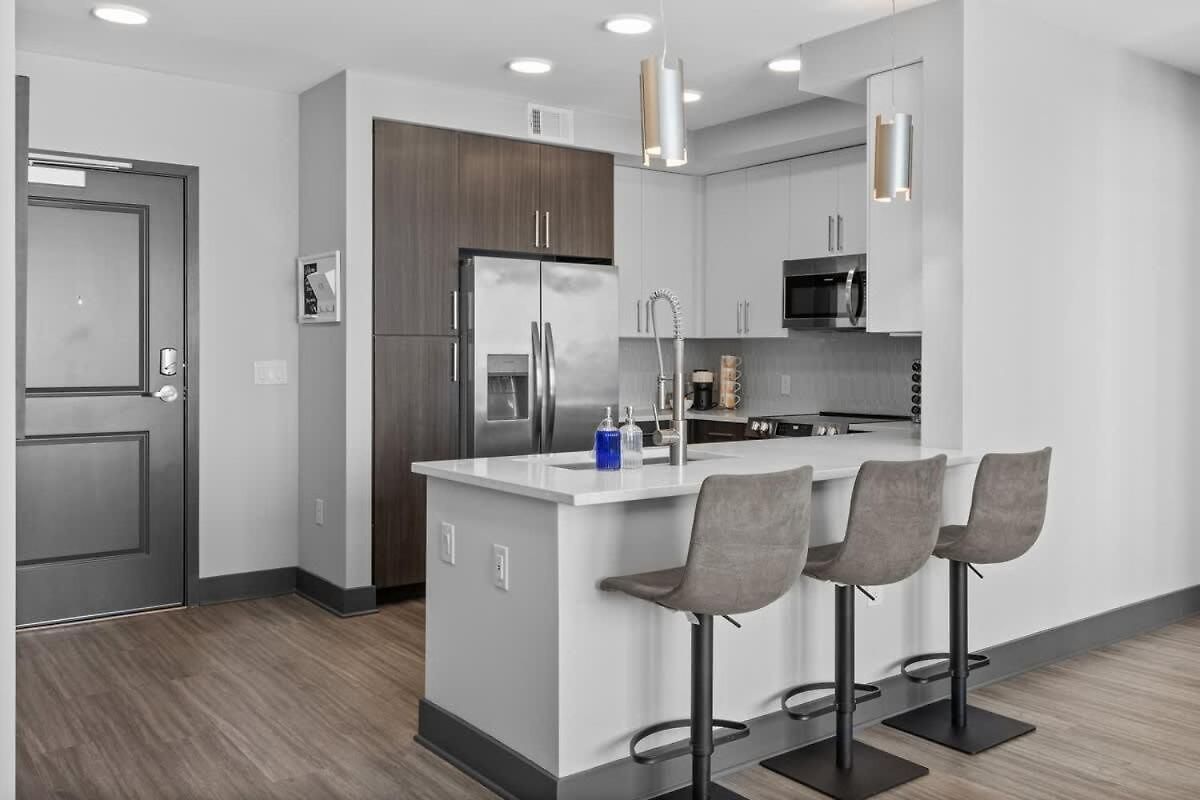View Getaway 2br Near Broadway & Gulch Apartment Nashville