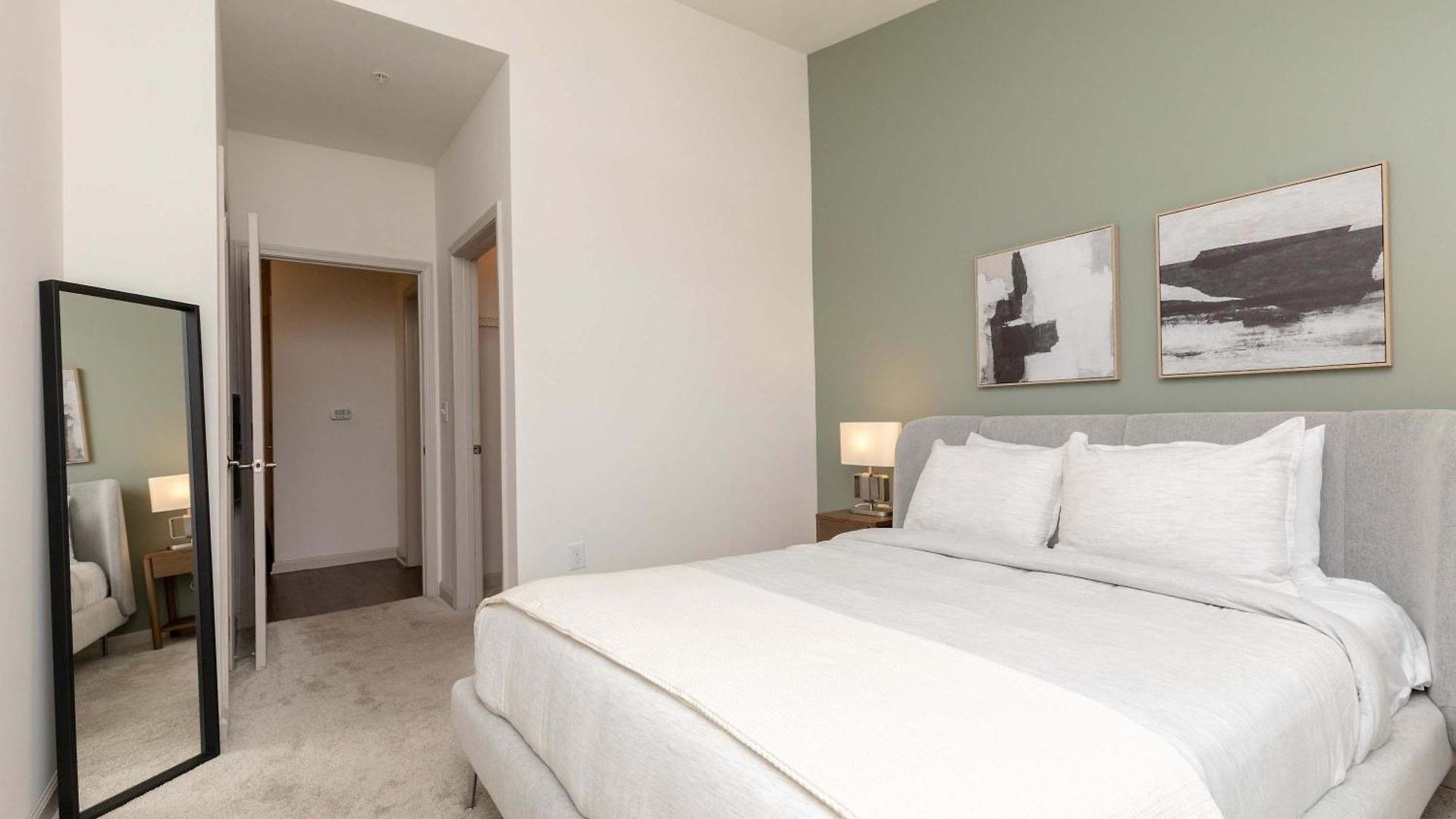 The V Vibe 8818 Apartment Nashville