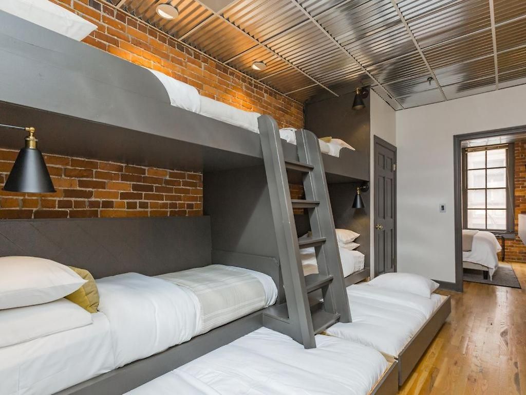 Holiday home The Library-downtown Luxury Penthouse Printers Alley Steps To Broadway Nashville