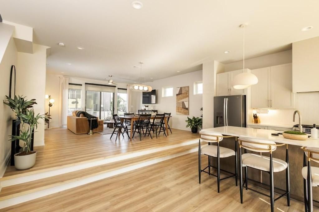 Apartment Bachelorette Dream | 2 Units | 8 Kings + 8 Baths