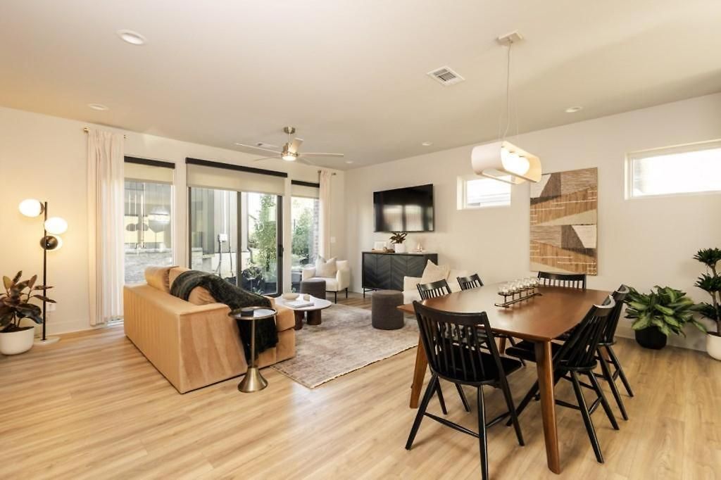 Apartment Bachelorette Dream | 2 Units | 8 Kings + 8 Baths Nashville