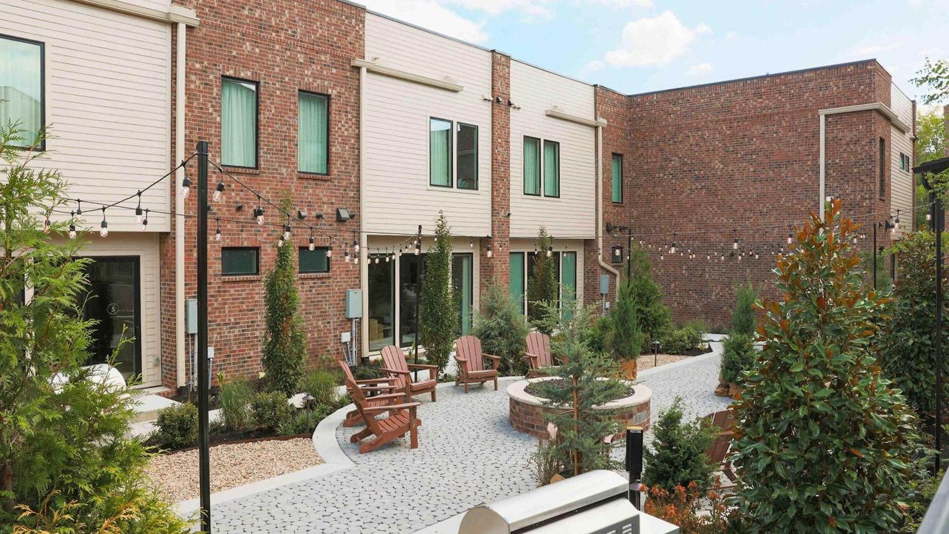 Pool, Hot Tub, Sauna & Firepit- 7 Min To Broadway Apartment *