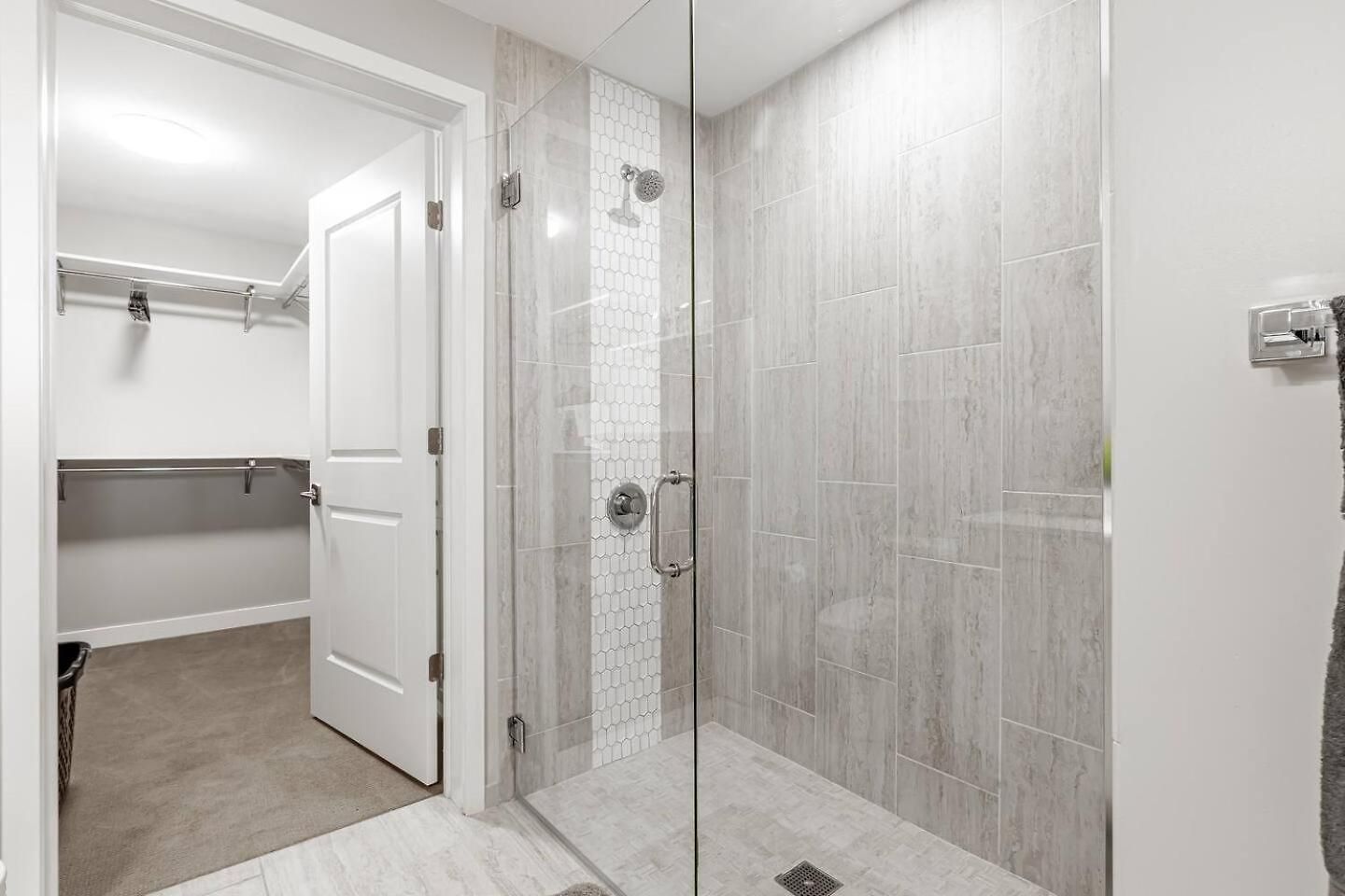 Broadway Style Pool, Free Parking Apartment Nashville
