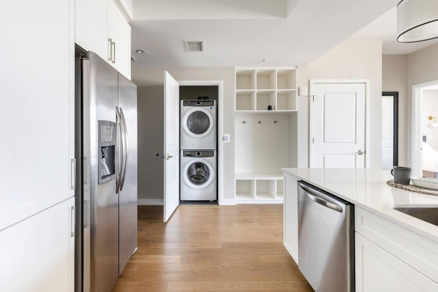 Skyline Views Gulch For 2, Private Balcony Apartment Nashville