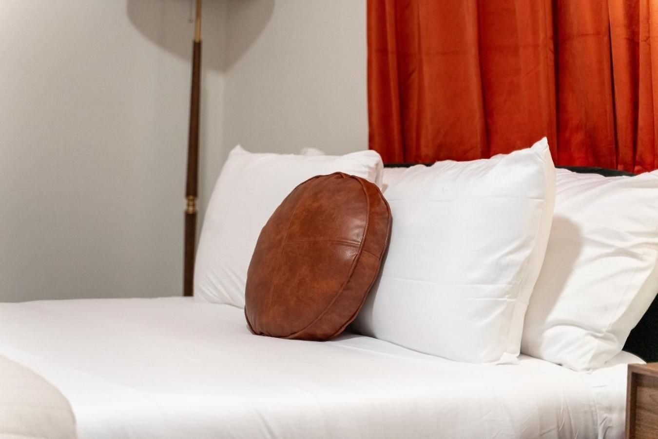 Apartment Game Day Getaway Vols Themed Near Vanderbilt Nashville