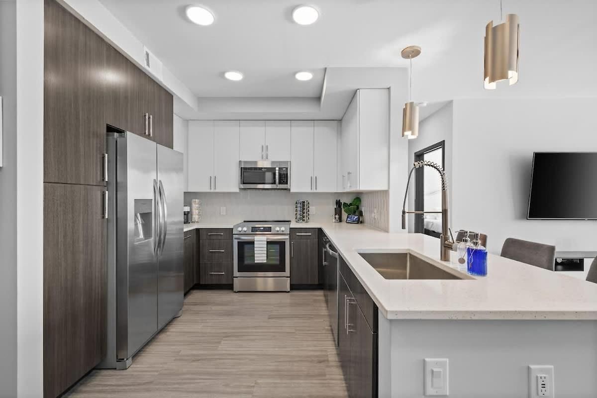 Apartment View Getaway 2br Near Broadway & Gulch