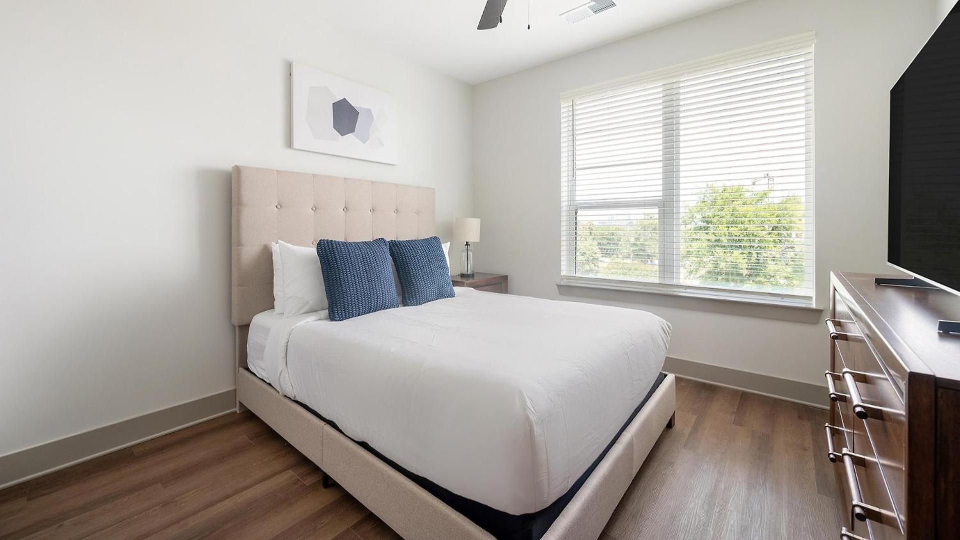 Landing Beautiful 2Bd Gym Courtyard * Nashville
