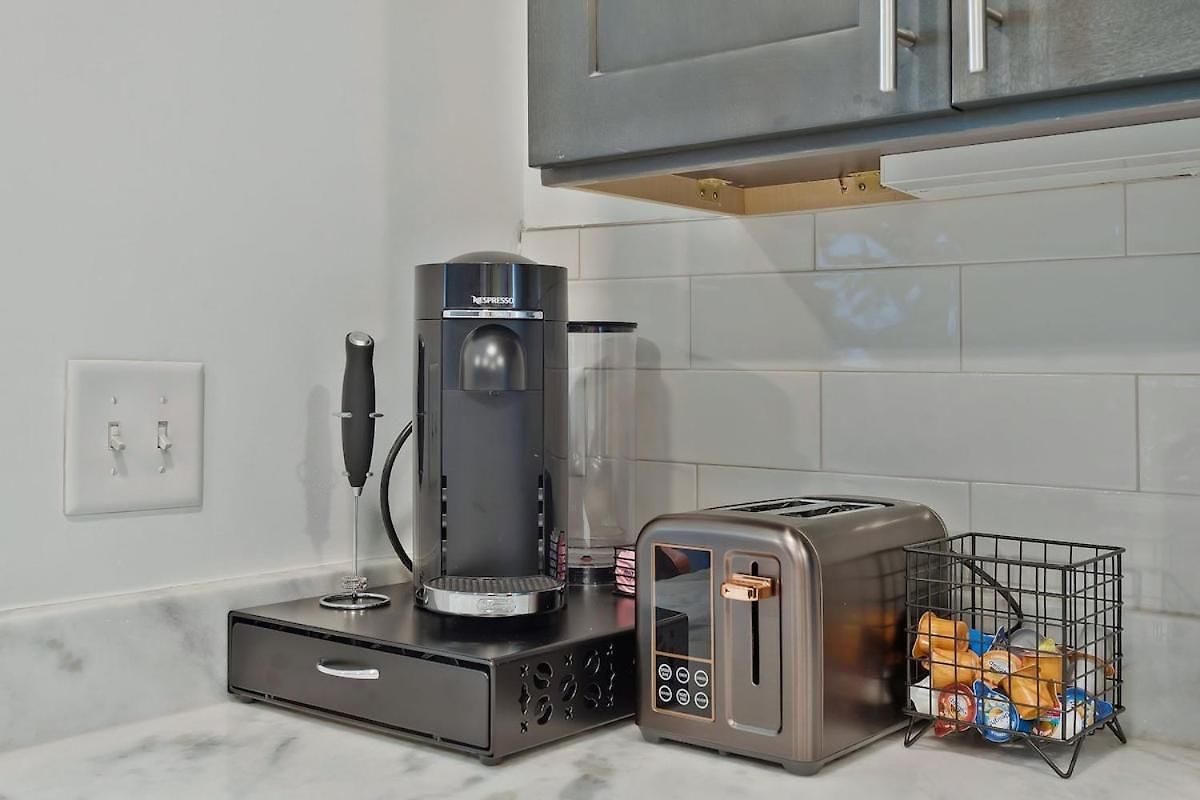 Retronash Penthouse Sleeps 7 Terrace Downtown View Apartment *
