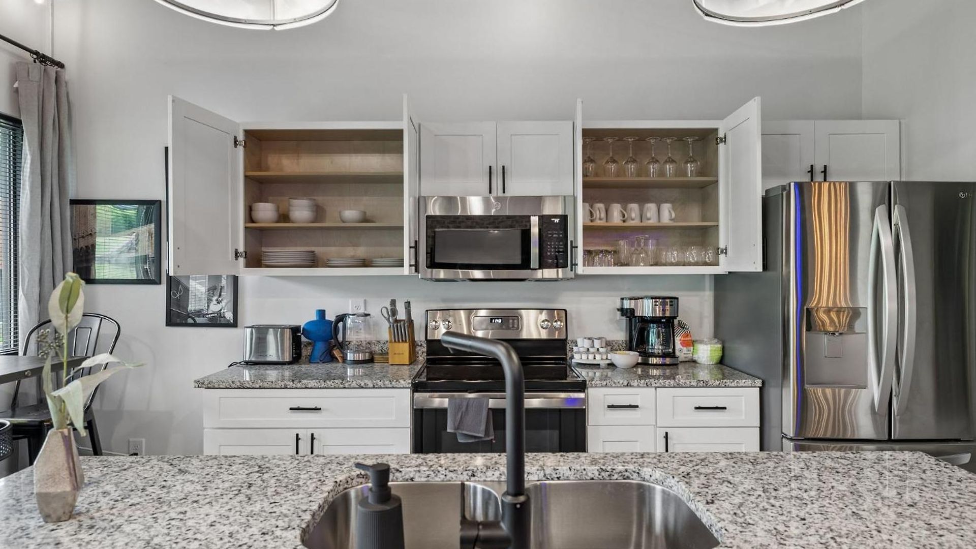 Spacious Near Downtown & Bna Nashville