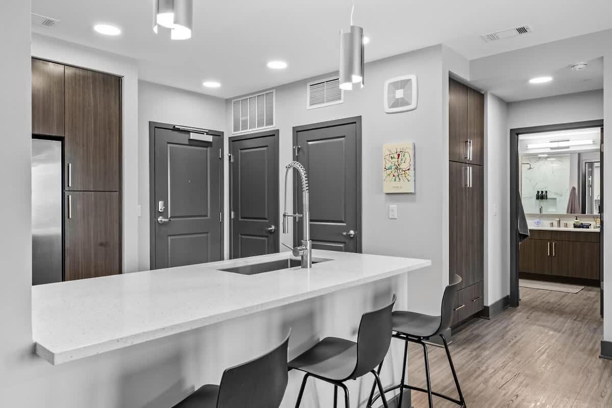 Modern 2br Retreat Sylvan Park Near Broadway