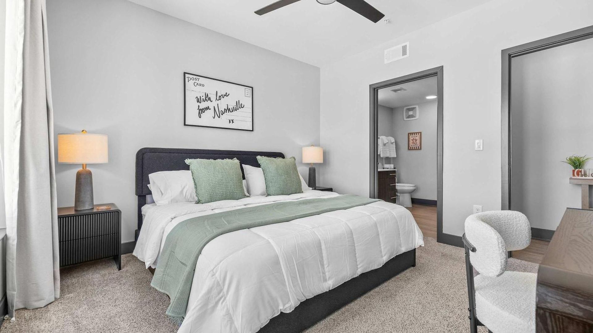 Apartment Stylish 2br W Skyline Views *