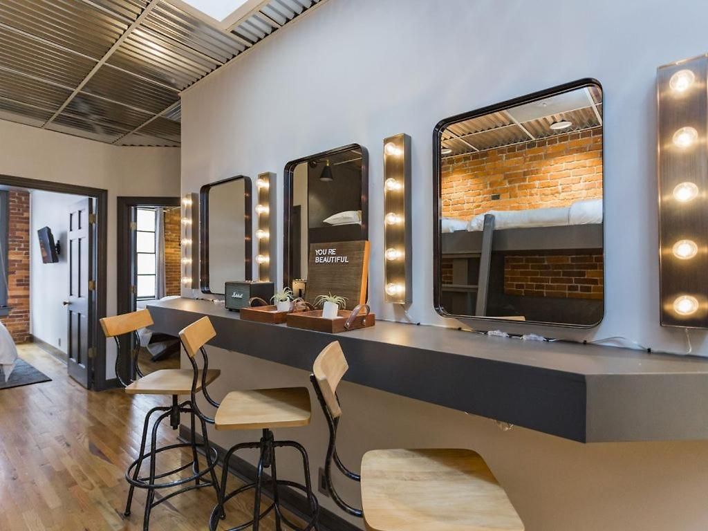 The Library-downtown Luxury Penthouse Printers Alley Steps To Broadway *