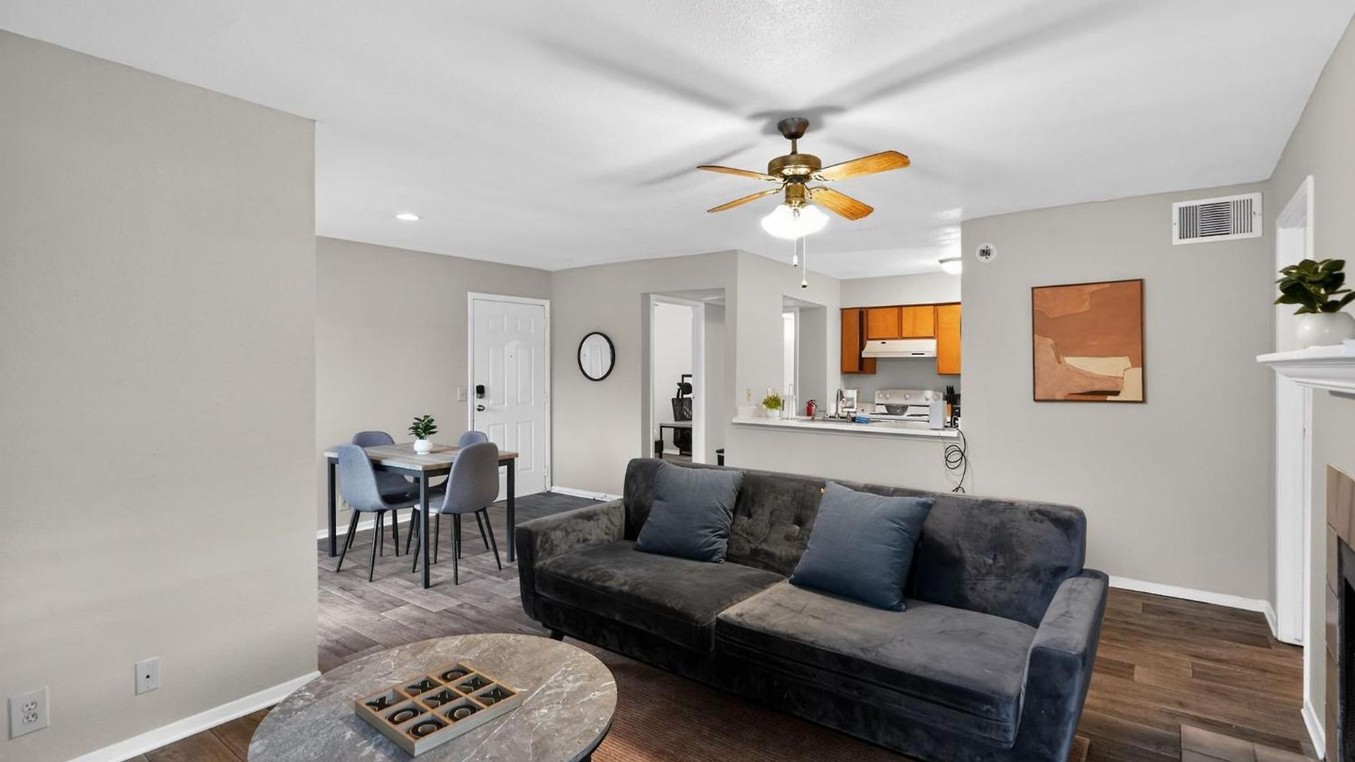 Apartment Relaxing 2br With Easy Access *