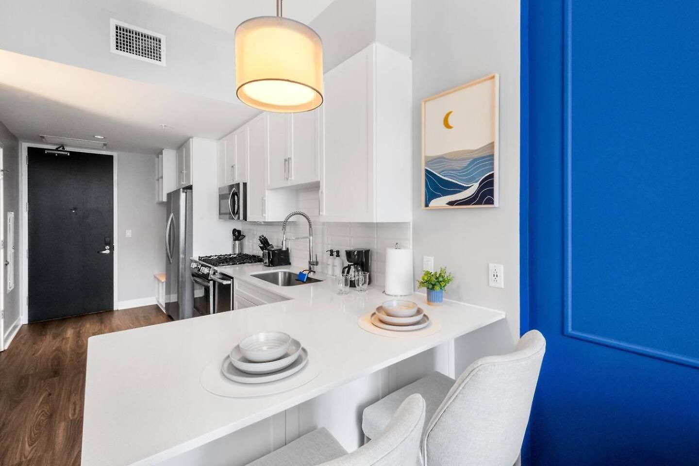 Apartment Lux In The Gulch Walkable Stay, Parking *