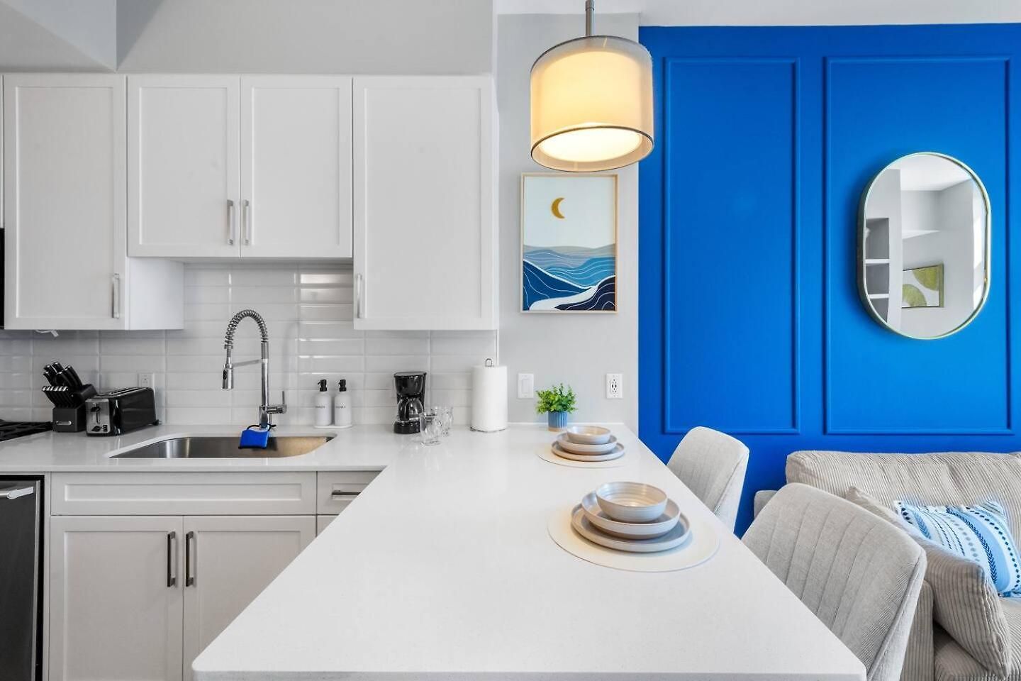 Apartment Lux In The Gulch Walkable Stay, Parking *