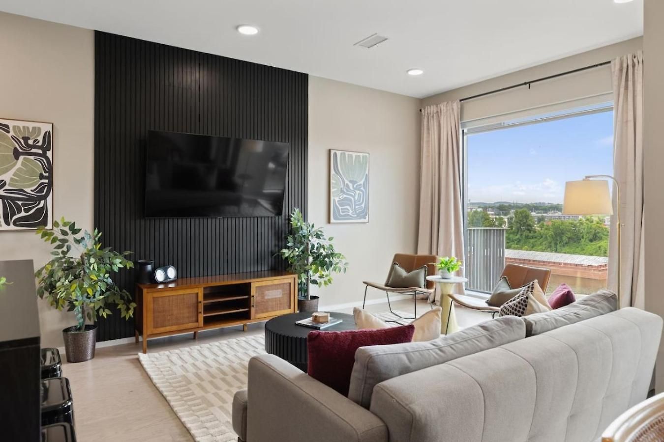 River View Luxury With Garage, Walk To Downtown * Nashville
