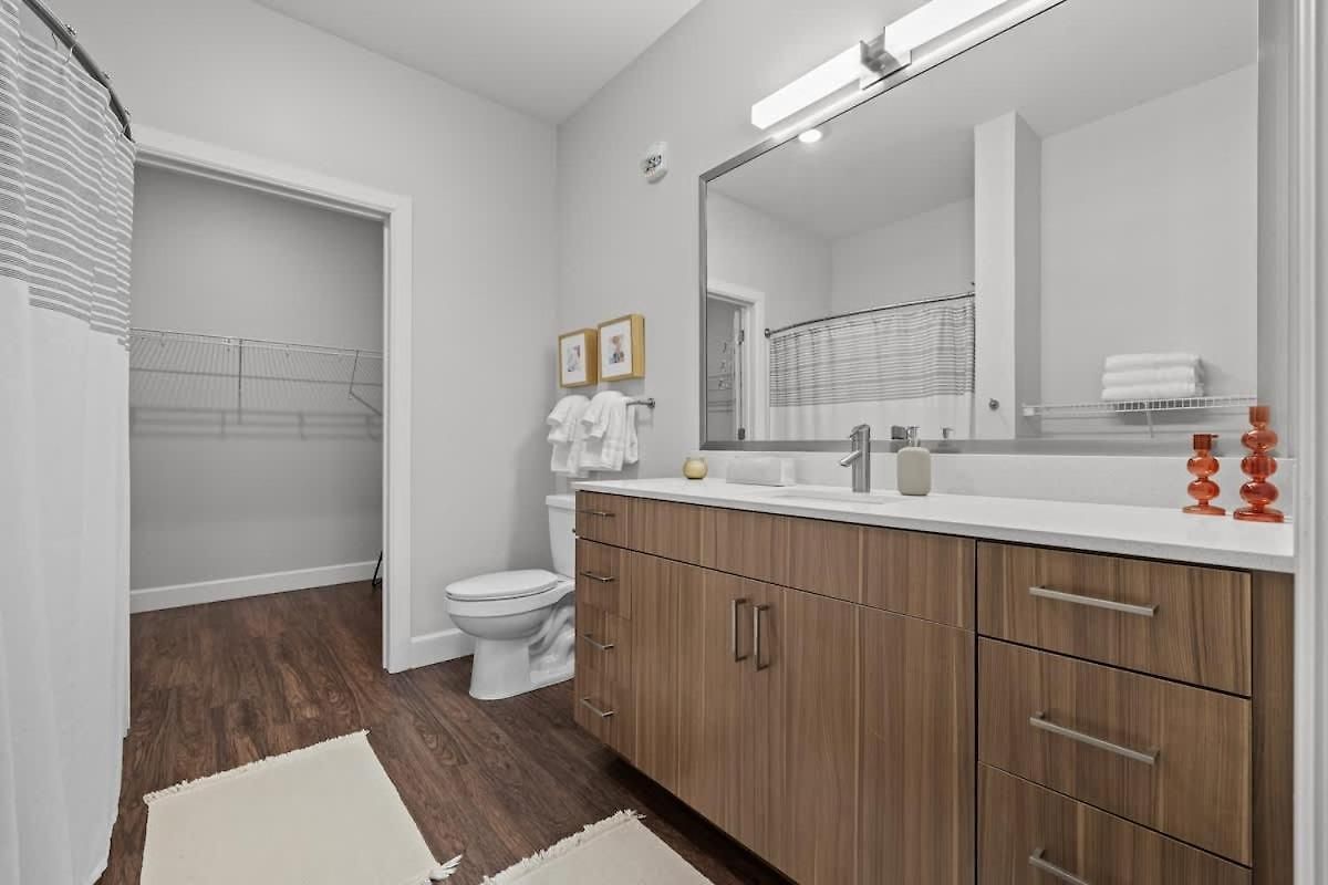 Modern Haven Walk 2 Gulch & Broadway Apartment *