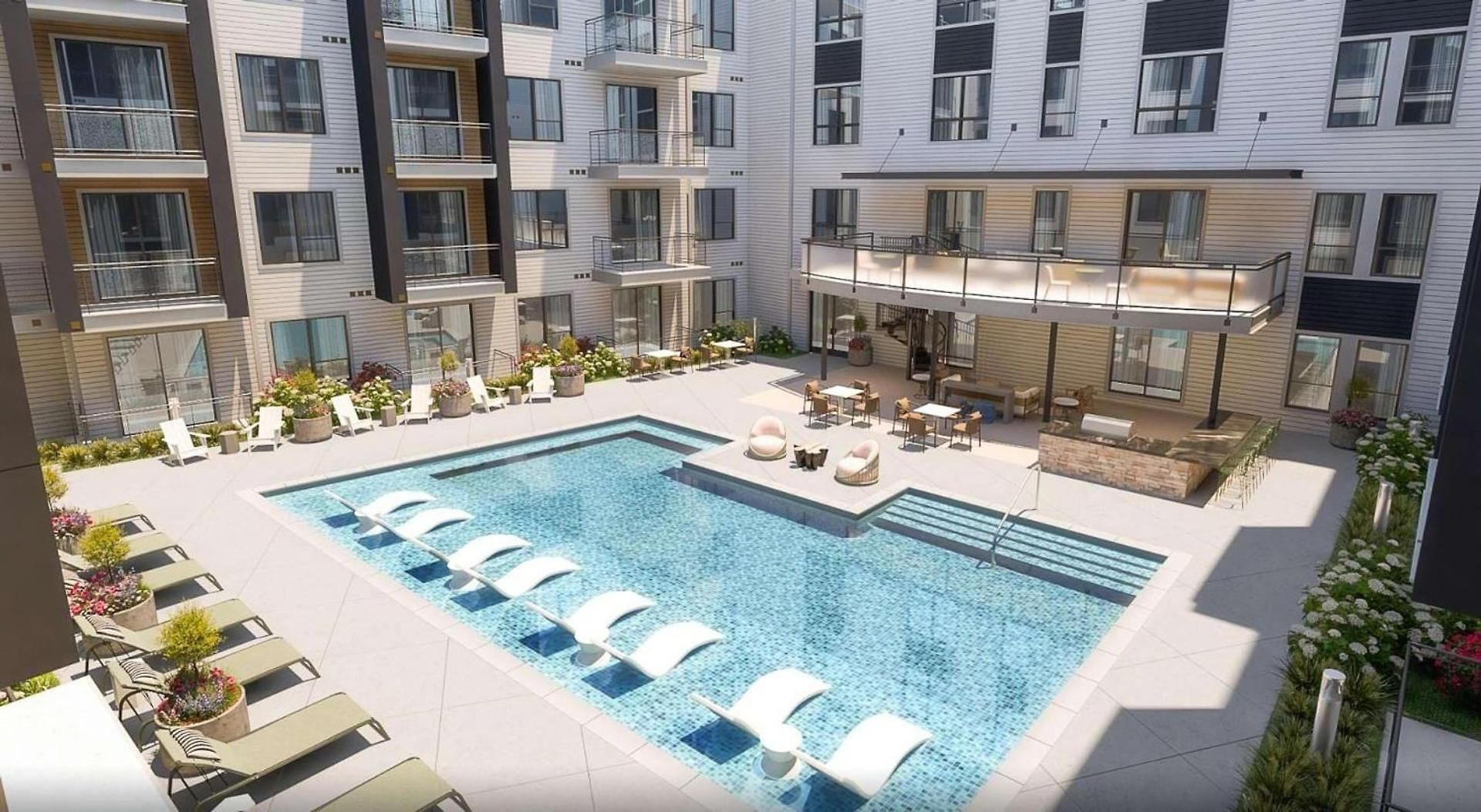 Landing Beautiful 2Bd Gym Courtyard