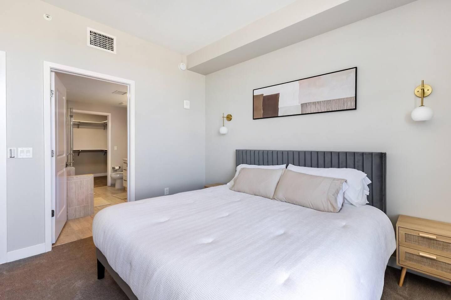 Skyline Views Gulch For 2, Private Balcony