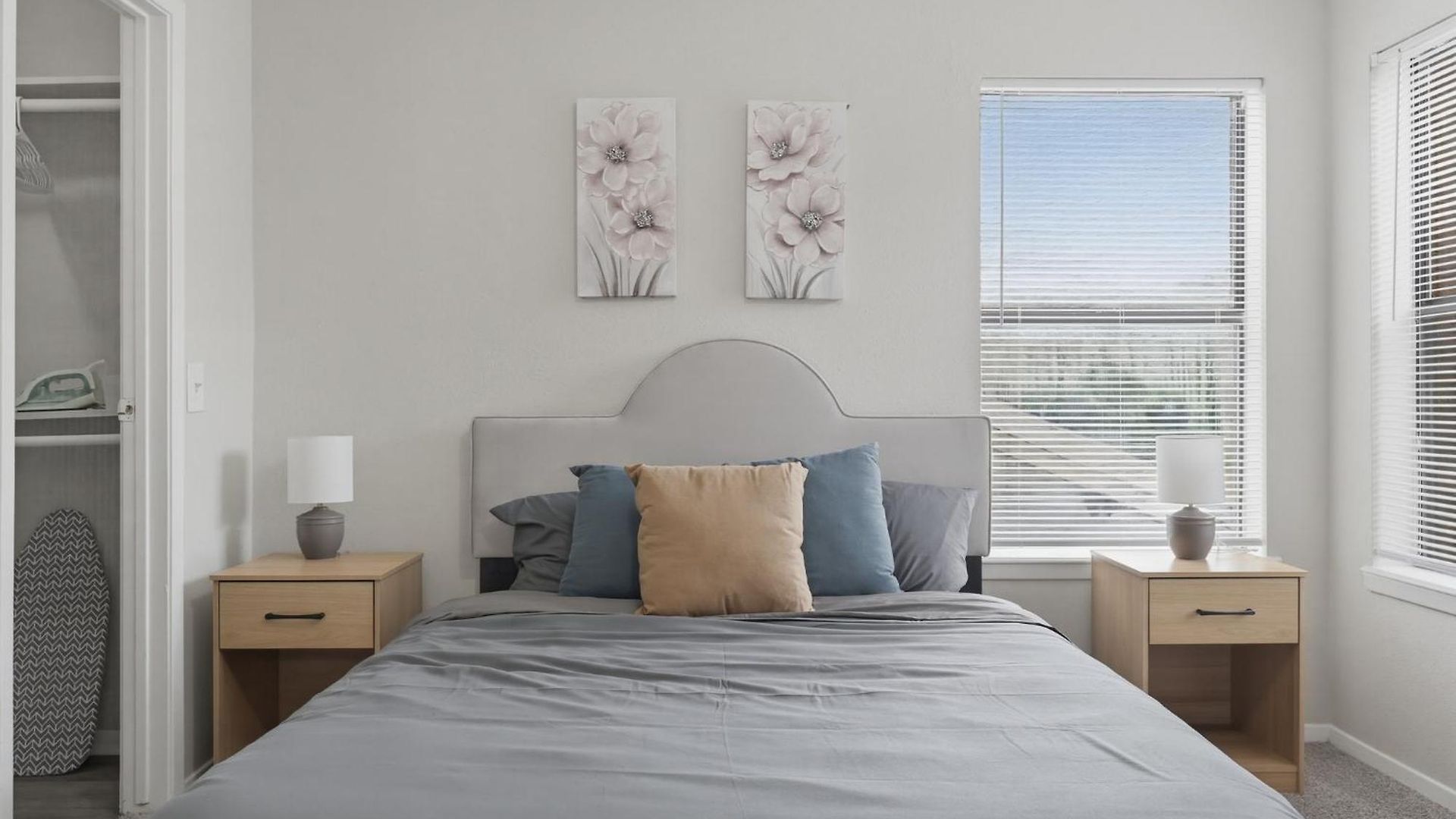 East Living Made Simple Apartment